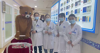 致敬醫(yī)護(hù)崗位的女神們！